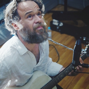 Imagem de Rodrigo Amarante – Irene