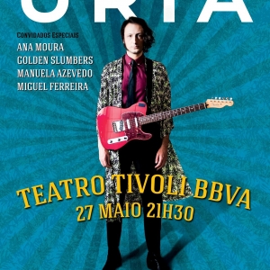 Imagem de Samuel Úria com convidados no Tivoli