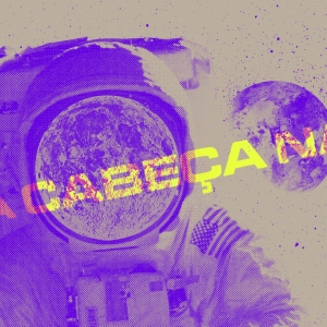 Imagem de Com a Cabeça na Lua