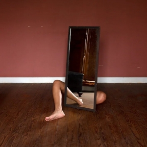 Imagem de Nova edição de InShadow