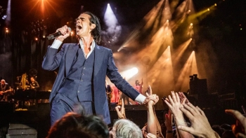 “Wild God Tour”: Nick Cave ao vivo em Paris