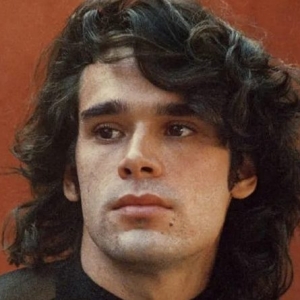 Imagem de Zé Ibarra estreia músicas inéditas ao vivo em Portugal com banda completa