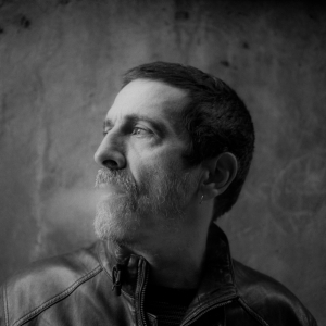 Imagem de Manel Cruz lança nova música e anuncia concertos