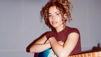 Imagem de Nilüfer Yanya