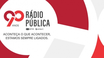 Imagem de 90 anos de rádio pública!