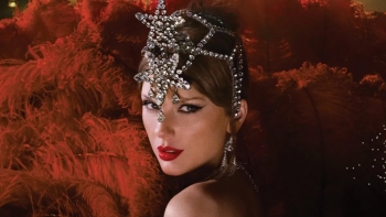Imagem de “The Life of a Showgirl” é Disco da Semana na Antena 3