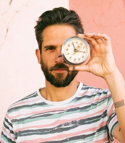 Imagem de Clap Your Hands: Noiserv + Grutera