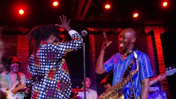 Imagem de Seun Kuti & The Egypt 80, Arooj Aftab, Sérgio Godinho e Fidju Kitxora confirmados no festival MED, em Loulé