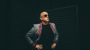 Imagem de Pedro Abrunhosa: “Será que esta pessoas estão interessadas em perceber esta angústia que me varre?”