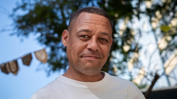 Imagem de Carlão no Vocês Sabem Lá: “Se alguém dançar a uma música minha é do caraças, se alguém refletir sobre algum assunto sobre o qual estou a escrever também”