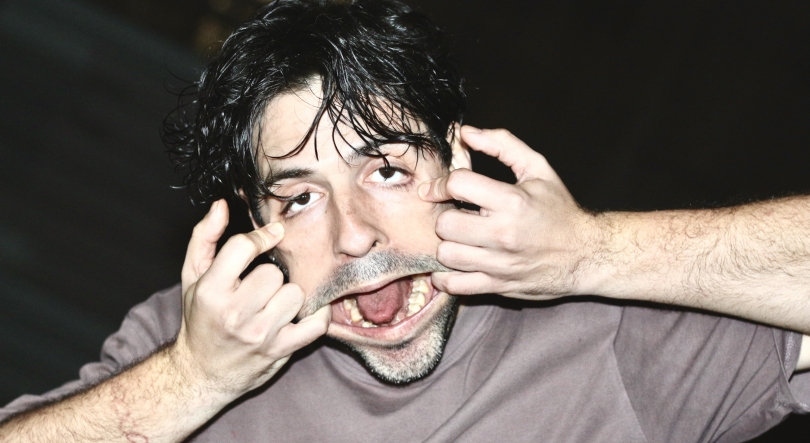 Imagem de Filipe Sambado: recordar 10 anos de "Vida Salgada" e celebrar a continuidade com "5678"