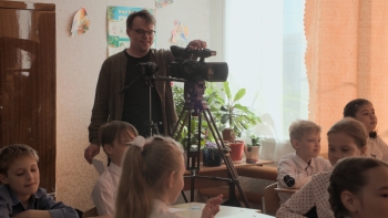 Imagem de “Mr. Nobody Contra Putin” de David Borenstein e Pavel Talankin tem selo Antena 3