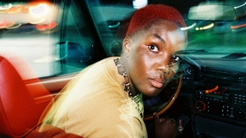 Imagem de Sexta da Música Nova: Arlo Parks, Kneecap e Prodígio na seleção de 3 de abril