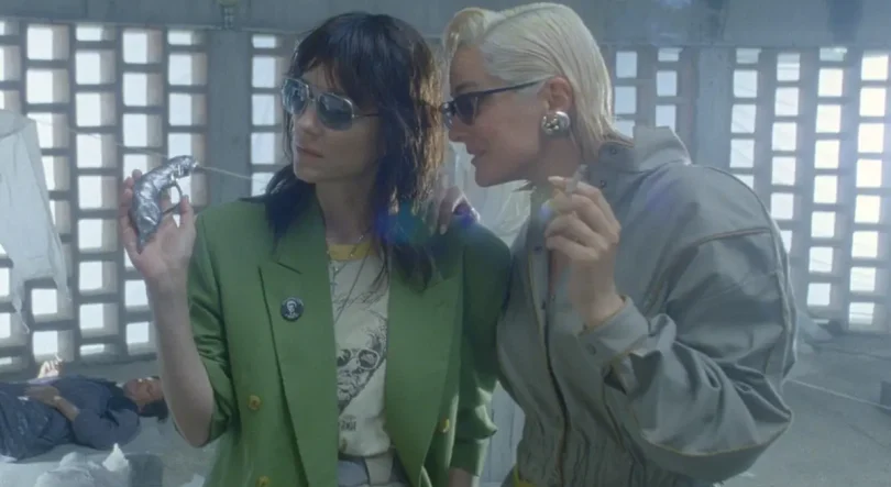 Bertrand Mandico leva glamour e exagero dos anos 80 ao festival de Cannes