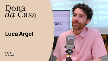Luca Argel, cantor e compositor