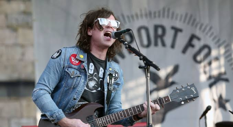 Ryan Adams regressa a Portugal para um concerto em nome próprio