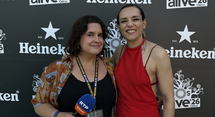 Jenny Beth: “A música traz-nos de volta ao presente”