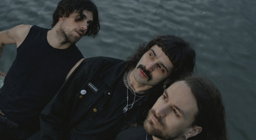 Novo disco dos MAQUINA em destaque no Disco da Semana