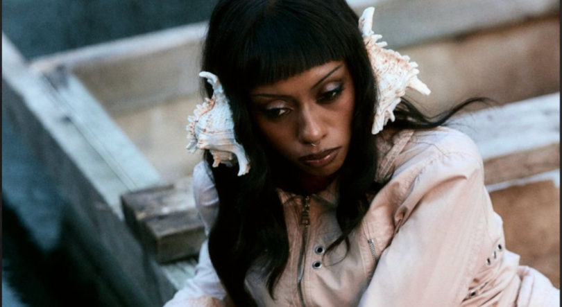 Sexta da Música Nova: Nia Archives, QOTSA e Tinashe na seleção de 17 de julho