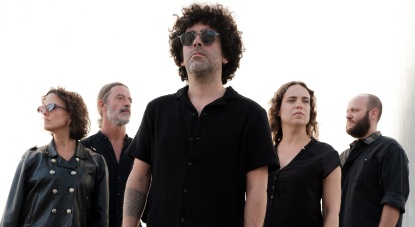 “A Sombra” dos Cassete Pirata é disco com carimbo RTP Antena 3